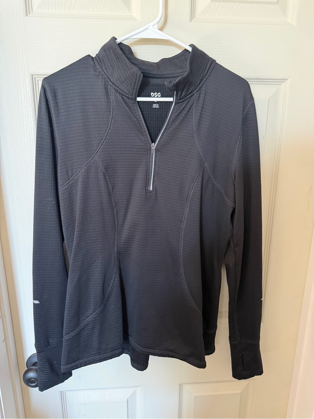 DSG Women’s 1/4 Zip Mock Neck Long Sleeve Polyester Pullover Black L